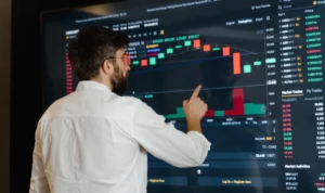 Panik Saat “Trading Halt”? Ini Artinya Trading Halt yang Sebenarnya!