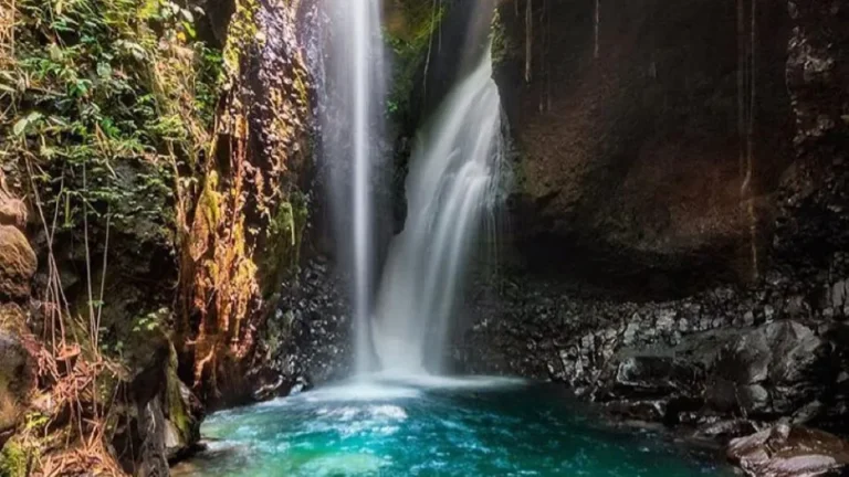 gitgit waterfall